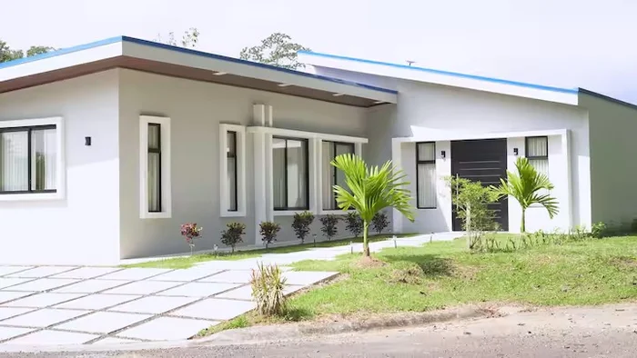 Casa modelo Libelula — diseño minimalista elegante en La Fortuna de San Carlos
